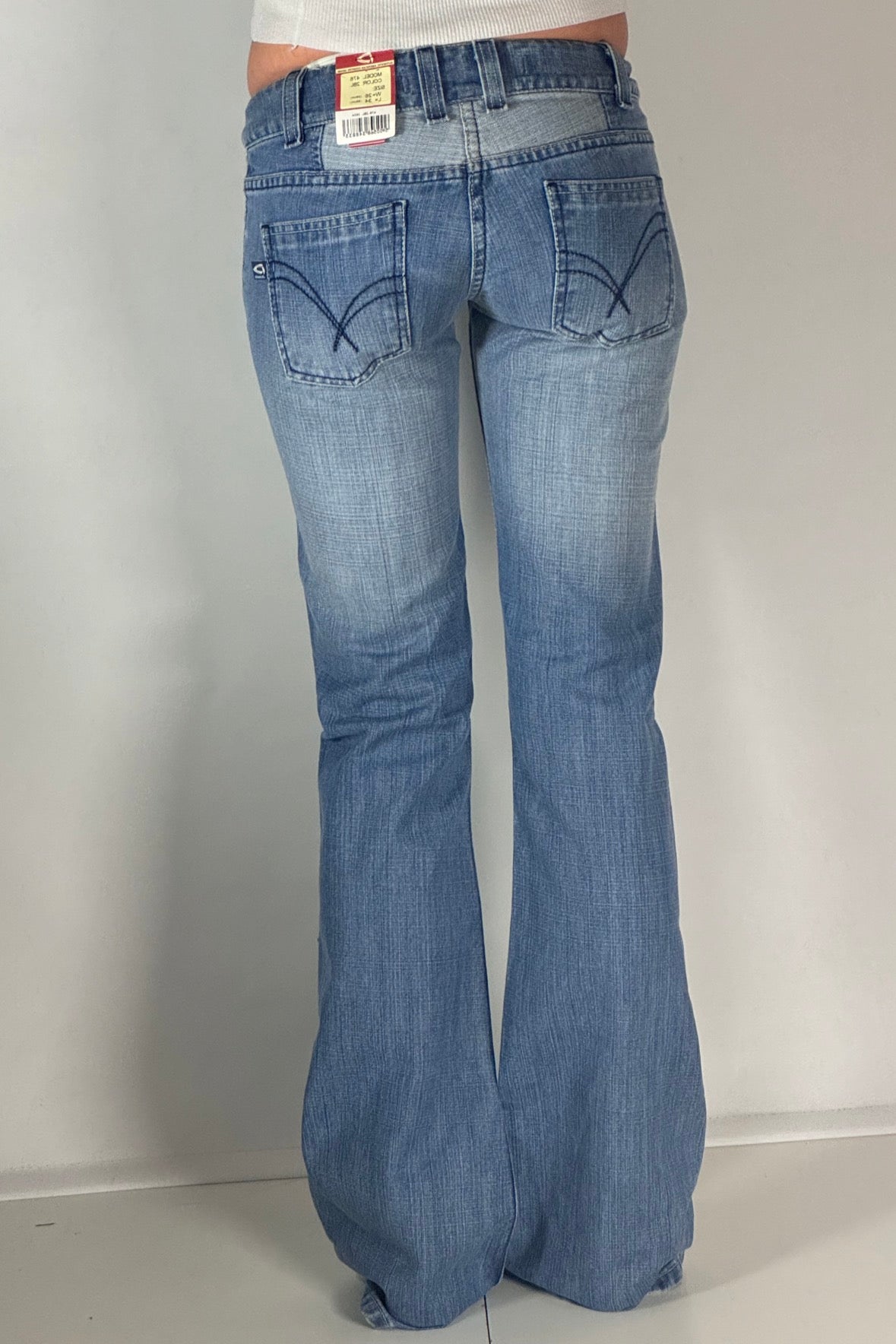 Low waist jeans