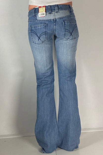 Low waist jeans