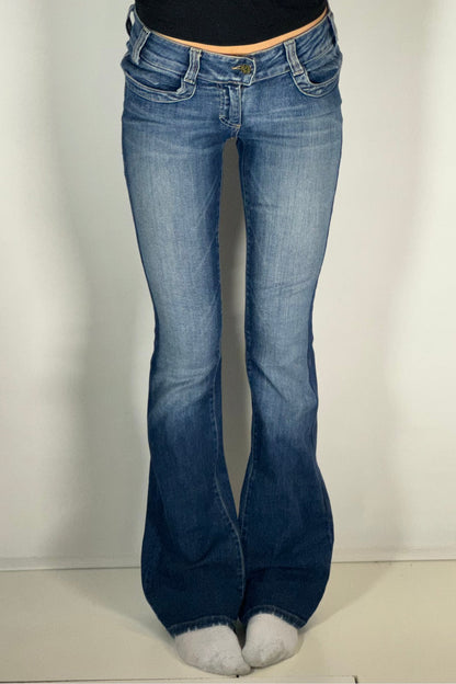 Lågmidjade jeans bootcut