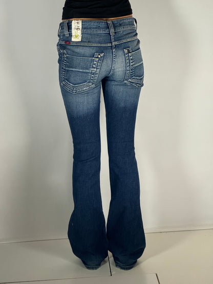 Lågmidjade jeans bootcut