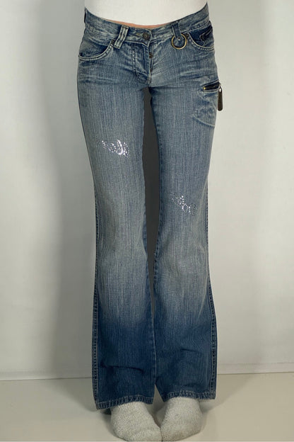 Slitna jeans